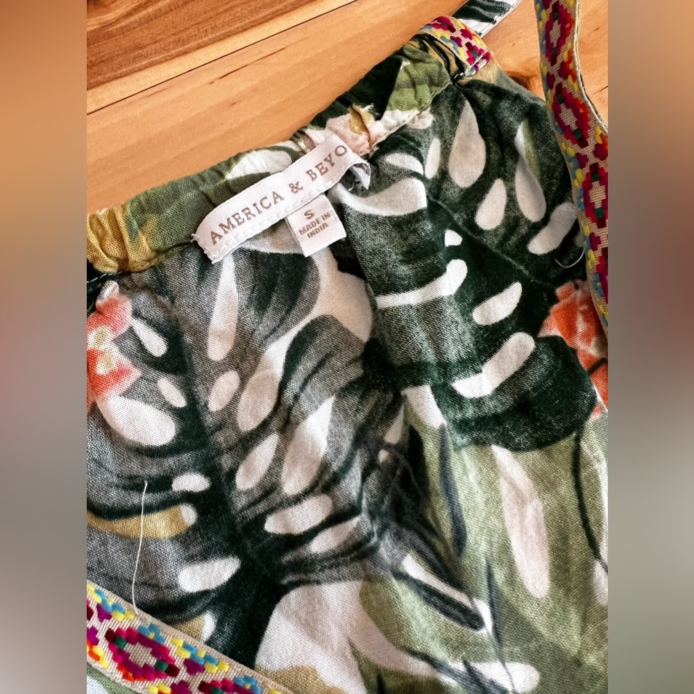 ⭐️America & Beyond Palm Print Maxi Dress – Size Small | NWOT - Picture 2 of 4